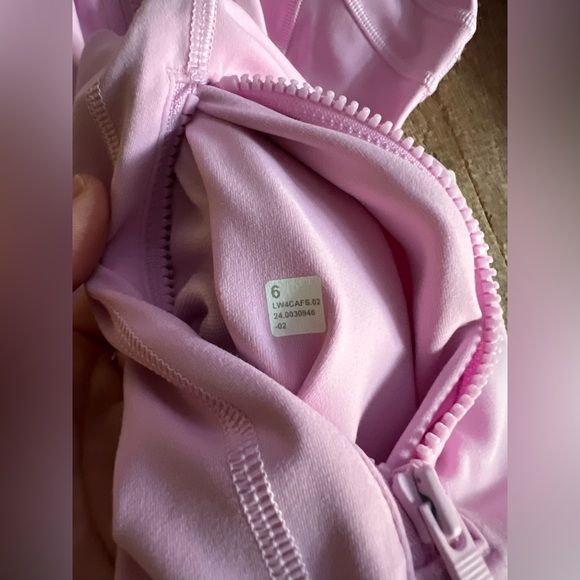 NWT Define Jacket, Vitapink - Picture 4 of 7